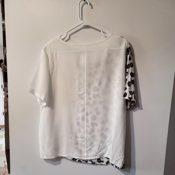 Ladies summer short sleeved blouse XL - Picture 2 of 6